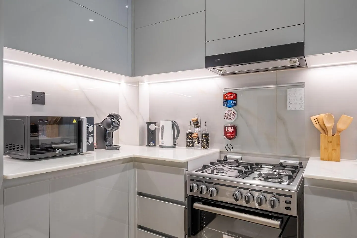 Elegant 1 Bed Apartment In Binghatti Creek Dubai